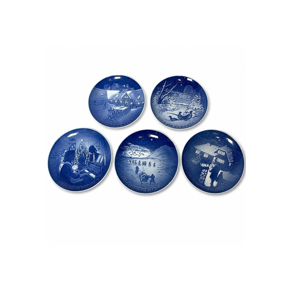 Lot of 5 Bing & Grondahl Christmas Plates: Danish Blue Porcelain Wall Decor 7"